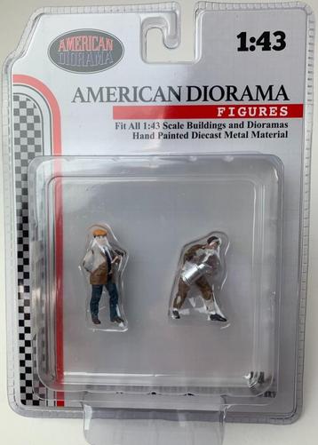 American Diorama 1:43 Race Day Metal Figure set no 4, 2 fig beschikbaar voor biedingen