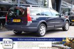 Volvo XC70 2.5T 210 pk Comfort Line, Leer, Elektr. stoel, Tr, Met garantie (alle), Blauw, XC70, 2521 cc