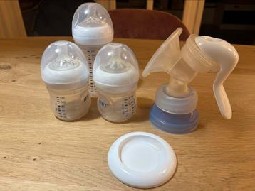 Philips Avent handkolf met 3 flessen  beschikbaar voor biedingen