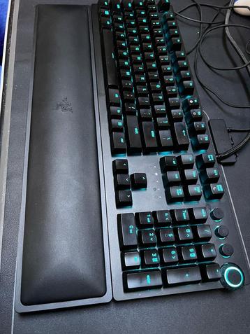 Razer Huntsman Elite gaming toetsenbord beschikbaar voor biedingen