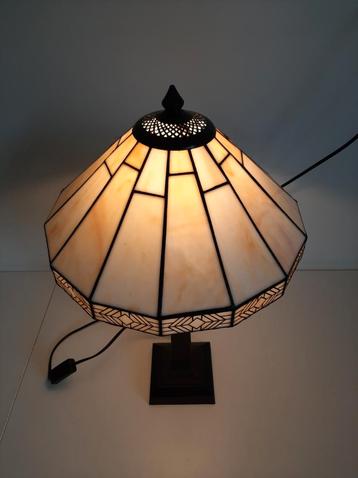 Tiffany staande lamp beschikbaar voor biedingen
