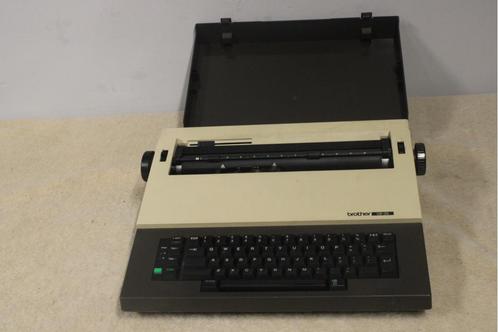 Brother CE-25 Typemachine, Diversen, Typemachines, Ophalen of Verzenden