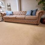 Grote Chesterfield bank 2.85m breed in zacht, soepel leer, Ophalen, Nieuw, 200 tot 250 cm, Leer