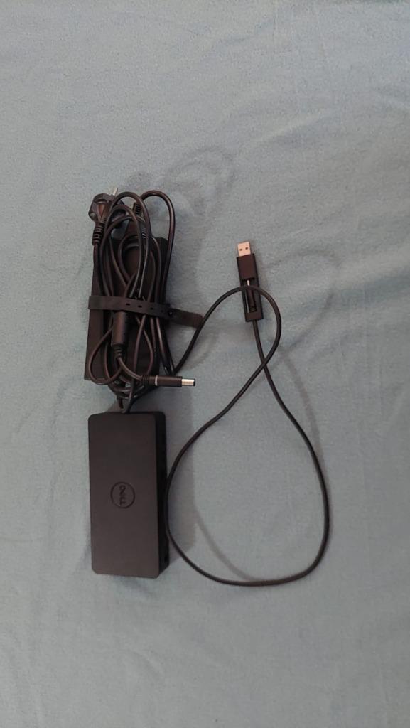 Dell docking station D6000 te koop, Computers en Software, Dockingstations, Zo goed als nieuw, Docking station, Ophalen