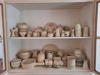 Partij brocant servies, Ophalen