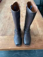 Nieuwe bruine leren laarzen , maat 37, Kleding | Dames, Schoenen, Hoge laarzen, Bruin, Nieuw, Ophalen of Verzenden