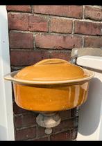 50-er jaren terrine “La Bourguignonne”. Aardewerk ovenschaal, Antiek en Kunst, Antiek | Keramiek en Aardewerk, Ophalen of Verzenden