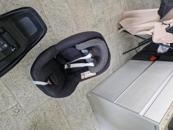 Maxi-Cosi 2waypearl + 2wayFix ISOFIX-base beschikbaar voor biedingen