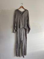 Zilveren Pyjama Set met Shirt en Broek maat L, COS, Ophalen of Verzenden, Zo goed als nieuw, Maat 42/44 (L)