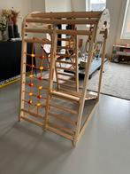 Indoor wooden playground, climbing triangle, Swedish ladder, Ophalen of Verzenden, Zo goed als nieuw