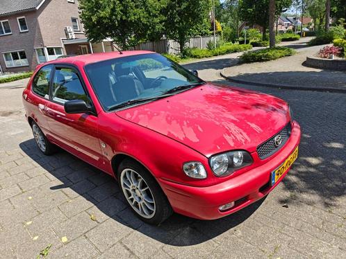 Toyota Corolla 1.6 HB G6 2001 Rood, Auto's, Toyota, Particulier, Corolla, ABS, Airbags, Airconditioning, Alarm, Bluetooth, Centrale vergrendeling