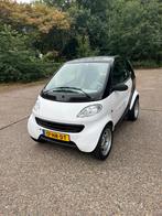 MCC Smart 0.6 40KW 2001 Zwart, Auto's, Achterwielaandrijving, 54 pk, 17 €/maand, Zwart