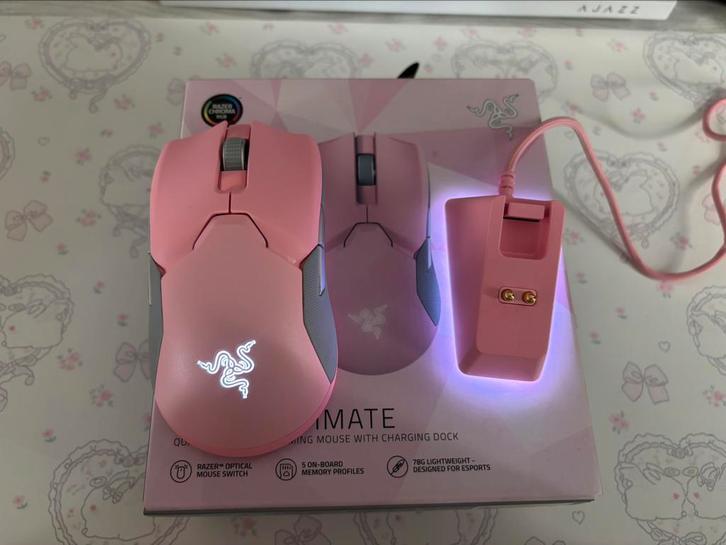 Razer Viper Ultimate, Computers en Software, Muizen, Zo goed als nieuw, Rechtshandig, Ophalen of Verzenden