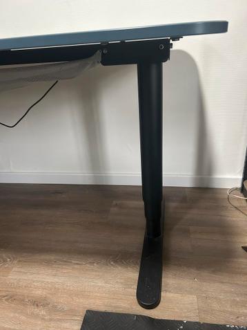 IKEA Bekant Bureau - In hoogte verstelbaar - Blauw - afbeelding 4