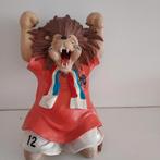 Oranje Leeuw Tuinbeeld - Voetbal Fan!, Ophalen of Verzenden, Gebruikt, Kunststof, Dierenbeeld