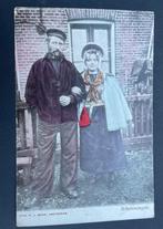 ansichtkaart van Scheveningen ; echtpaar in klederdracht., Verzamelen, Ansichtkaarten | Nederland, Verzenden, Zuid-Holland