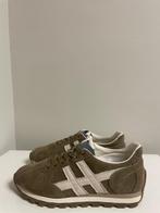 Hogan, nieuw en ongedragen, beige , model 86er, Kleding | Dames, Schoenen, Beige, Nieuw, Ophalen of Verzenden, Sneakers of Gympen