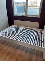 ZGAN Ikea Songesand bed 140x200 + Lönset lattenbodems, Huis en Inrichting, Slaapkamer | Bedden, Ophalen, Wit, 140 cm, Zo goed als nieuw