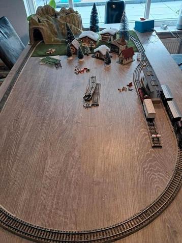 MARKIN KERSTREIN EN KERSTDORP beschikbaar voor biedingen