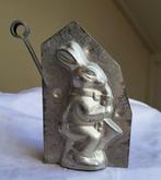 Mooie ANTIEKE chocoladevorm: HAAS met SAXOFOON, Antiek en Kunst, Curiosa en Brocante, Ophalen of Verzenden