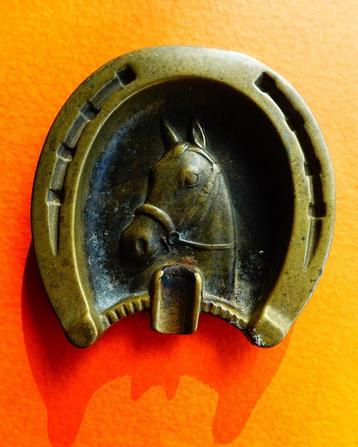 Asbak koper paard en hoefijzer vintage paarden *024 beschikbaar voor biedingen