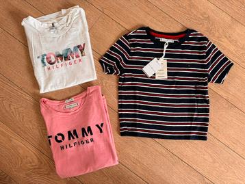 3 x Tommy Hilfiger t-shirts, 1 nieuw, maat 164 beschikbaar voor biedingen