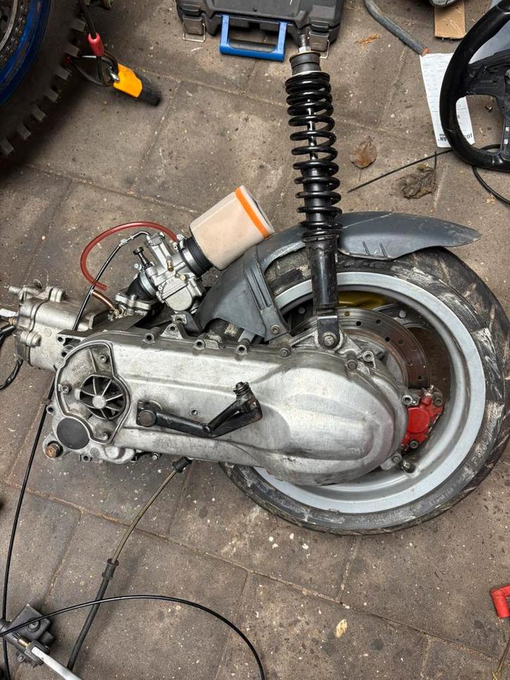 Runner M08DD blok COMPLEET, Motoren, Tuning en Styling, Ophalen