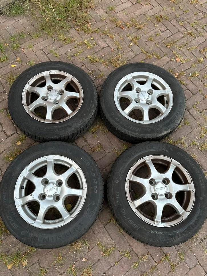 winterwielen Merk Vredestein Snowtrac 165-70-R14 Steek 4x108, Auto diversen, Auto-accessoires, Ophalen