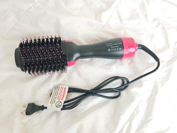 2 in 1 haar föhn borstel stijl en krullen  beschikbaar voor biedingen