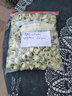 Te koop 375 stuks spijker clips voor electra buis, Doe-het-zelf en Verbouw, Elektra en Kabels, Ophalen of Verzenden, Nieuw, Overige typen