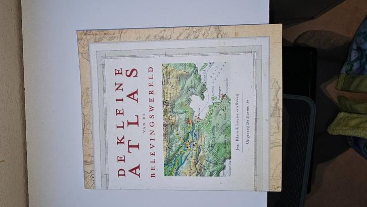 De kleine atlas van de belevingswereld van Jean Klare, Boeken, Fantasy, Zo goed als nieuw, Ophalen