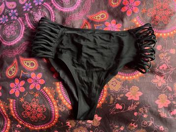 Nieuw bikini broekje van Hunkemöller maat L nu 15,99€ beschikbaar voor biedingen