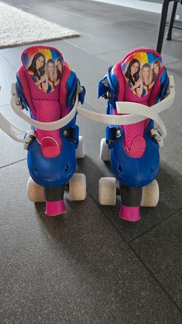 Mooie rolschaatsen K3! Maat 30/33 (vallen wat kleiner) beschikbaar voor biedingen
