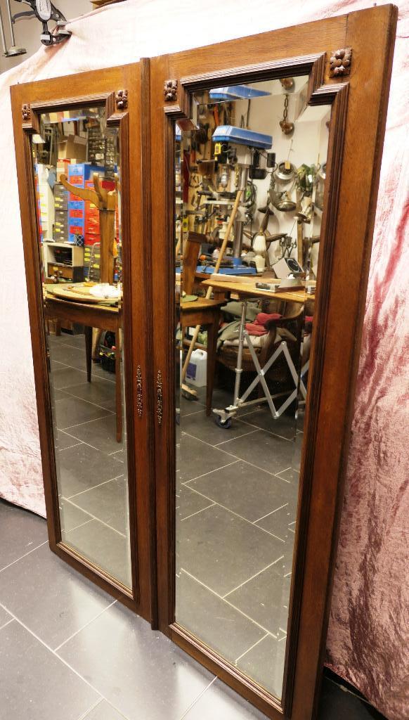Een stel antieke eikenhouten deurspiegels met geslepen glas., Ophalen of Verzenden, Zo goed als nieuw, 100 tot 125 cm, 150 tot 200 cm