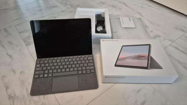Microsoft Surface Go 2 + Signature Type Cover, Computers en Software, Windows Tablets, Zo goed als nieuw, Wi-Fi, 10 inch, 64 GB