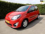 Renault Twingo 1.2-16V Authentique. Origineel Nederlandse au, Twingo, Gebruikt, 4 cilinders, 4 stoelen