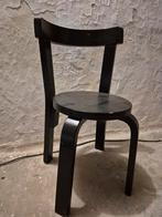 Zwart houten kinderstoel, Ophalen of Verzenden, Gebruikt