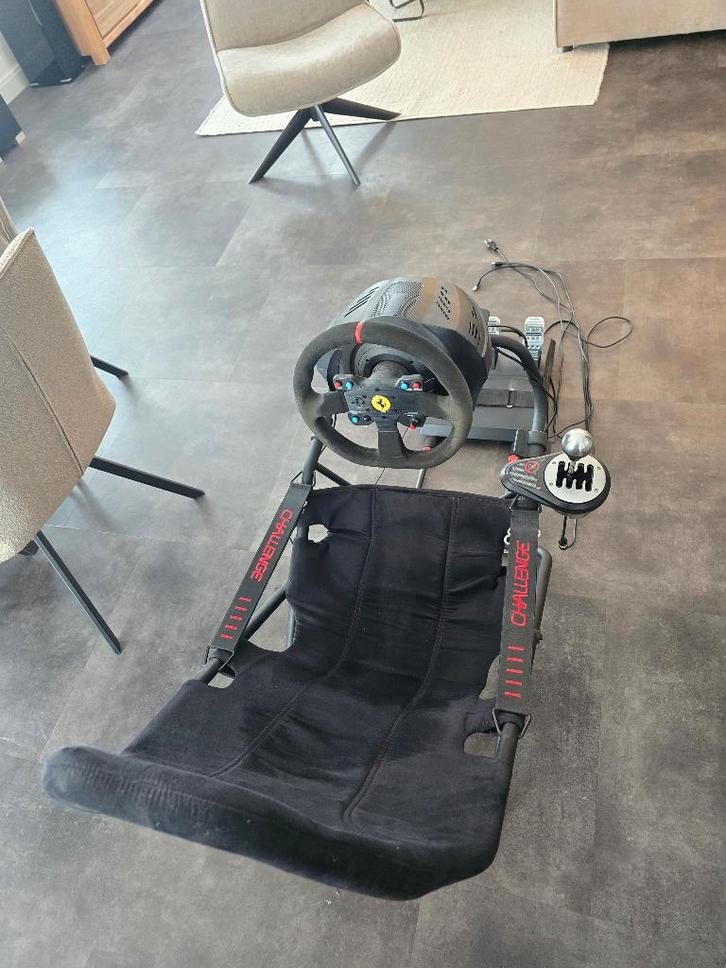 Playseat + Thrustmaster T300 RS Alcanctara + TH8A shifter, Spelcomputers en Games, Spelcomputers | Sony PlayStation Consoles | Accessoires