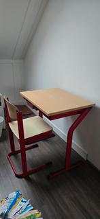 Nerum School Lessenaar met Stoel - De Bussel Vlijmen RUILEN, Ophalen, Gebruikt, Bureau