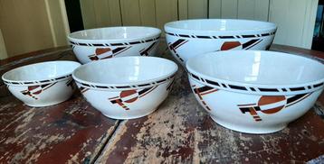 Nest 5 schalen Société Céramique Constructivisme SB128N beschikbaar voor biedingen