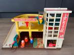 Fisher Price Autogarage - Klassiek Speelgoed, Ophalen, Gebruikt, Jongen of Meisje