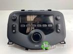 Radio van een Peugeot 108, Auto-onderdelen, Ophalen of Verzenden, 12 maanden garantie, Gebruikt, Peugeot