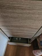 Meubella Vitrine kast, Huis en Inrichting, Kasten | Kledingkasten, Ophalen, 50 tot 100 cm, Zo goed als nieuw, 150 tot 200 cm