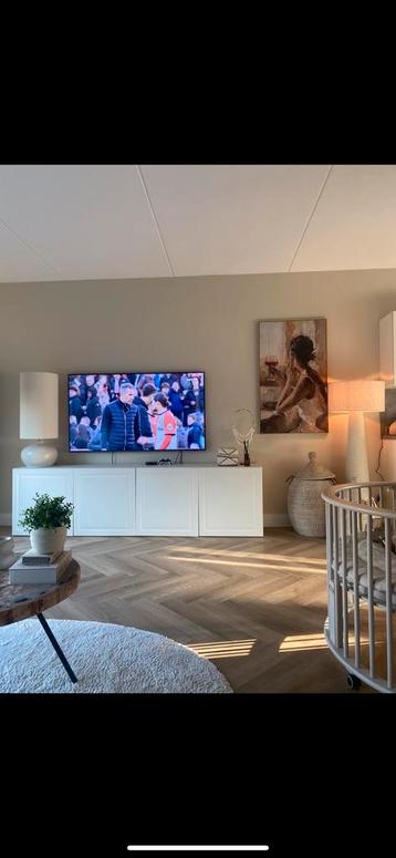 Besta IKEA twee stuks met extra legplanken