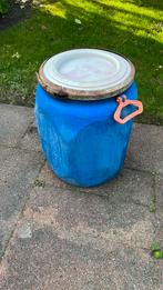 Kunstofton met deksel en afsluitbare ring, Dieren en Toebehoren, Ophalen of Verzenden, Drinken en Voederen