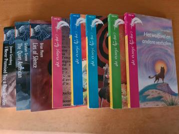 Pocketboeken.  beschikbaar voor biedingen