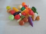 plastic speelgoed met namaakgroenten en -fruit, Ophalen of Verzenden, Gebruikt