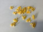 Lego plaat aangepast 1x2 trekhaak geel, Gebruikt, Ophalen of Verzenden, Lego, Losse stenen
