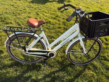 Stevige BSP fiets wel wat opknappuntjes oa zadel beschikbaar voor biedingen