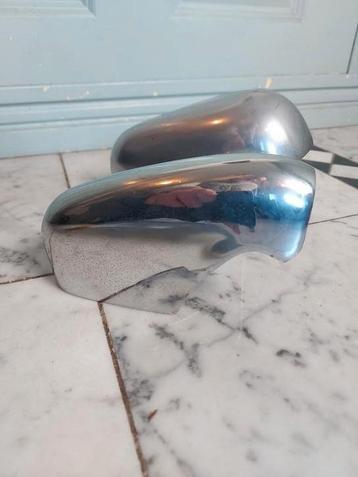 Vintage chrome bumper eindstukken beschikbaar voor biedingen